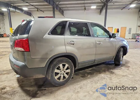 2012 Kia Sorento Lx z USA, uszkodzony, nr VIN 5XYKT3A18CG228688